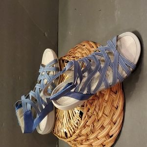 Baretraps Sandals Blue 7.5M.